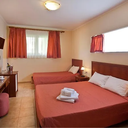 Cristina Maris Hotel