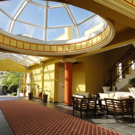 Cristina Maris Hotel
