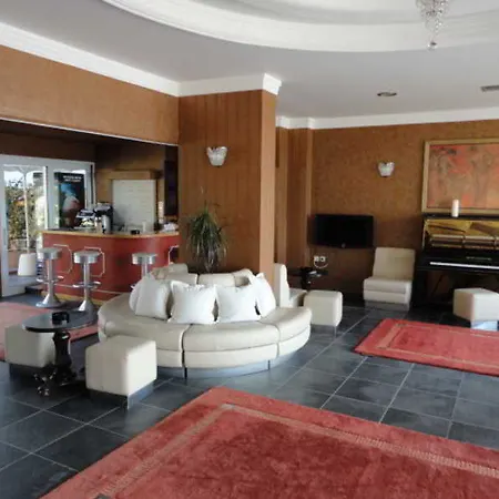 Hotel Cristina Maris 2*
