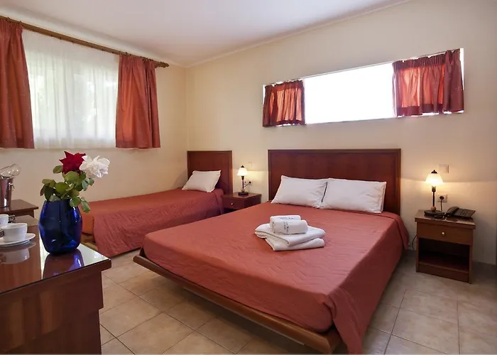 Cristina Maris Hotel 2*