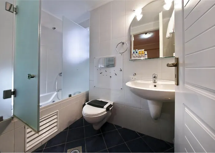 Cristina Maris 2* Loutráki