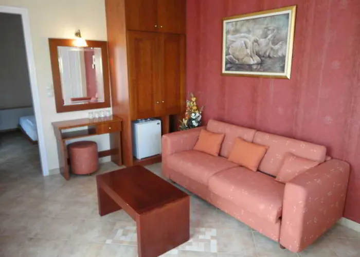 Cristina Maris Hotel 2*