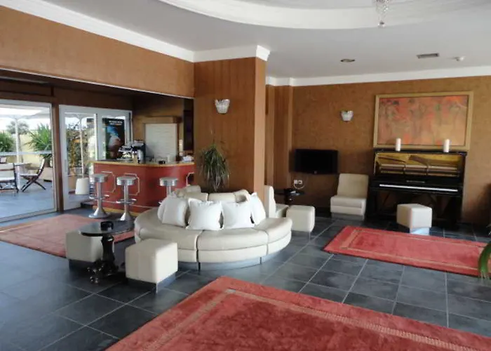 Hotell Cristina Maris 2*